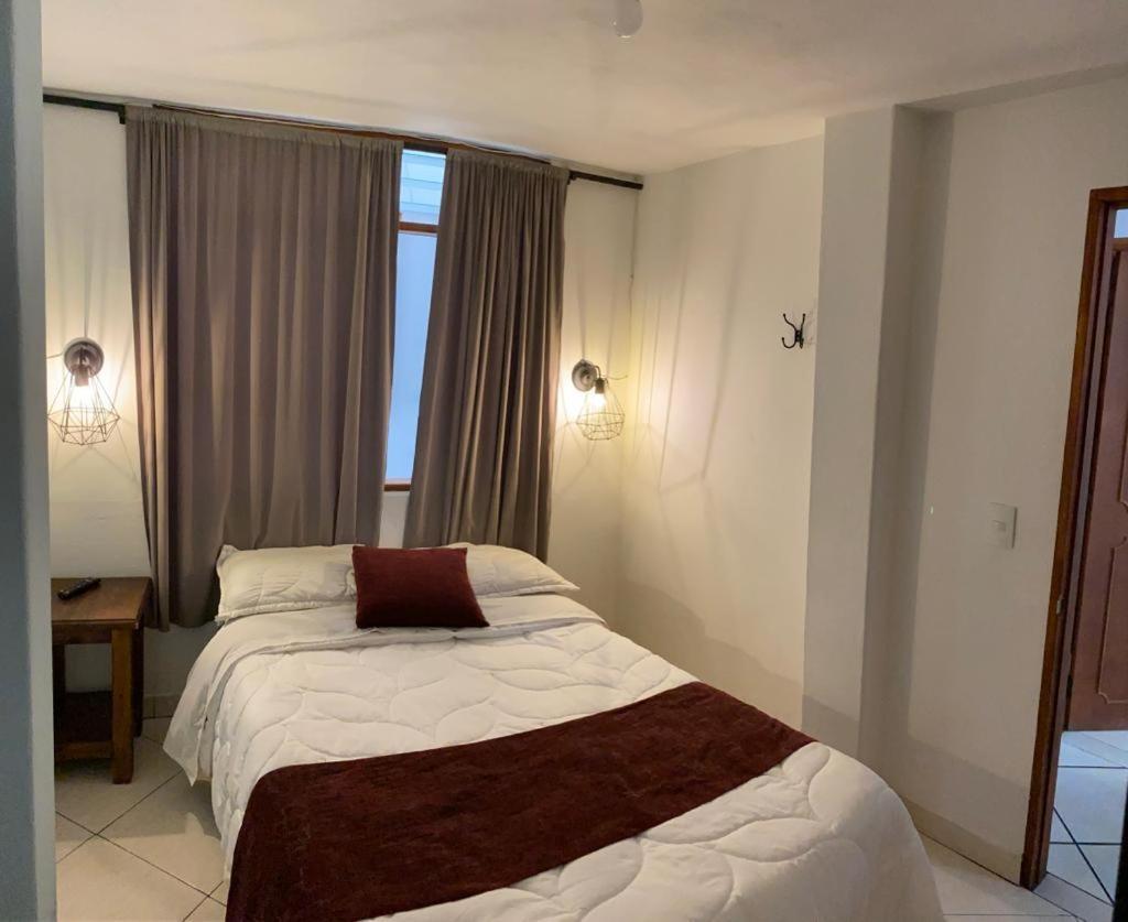 Hostel-Affordable Rooms With Private Bathroom San Juan Guatapé Buitenkant foto