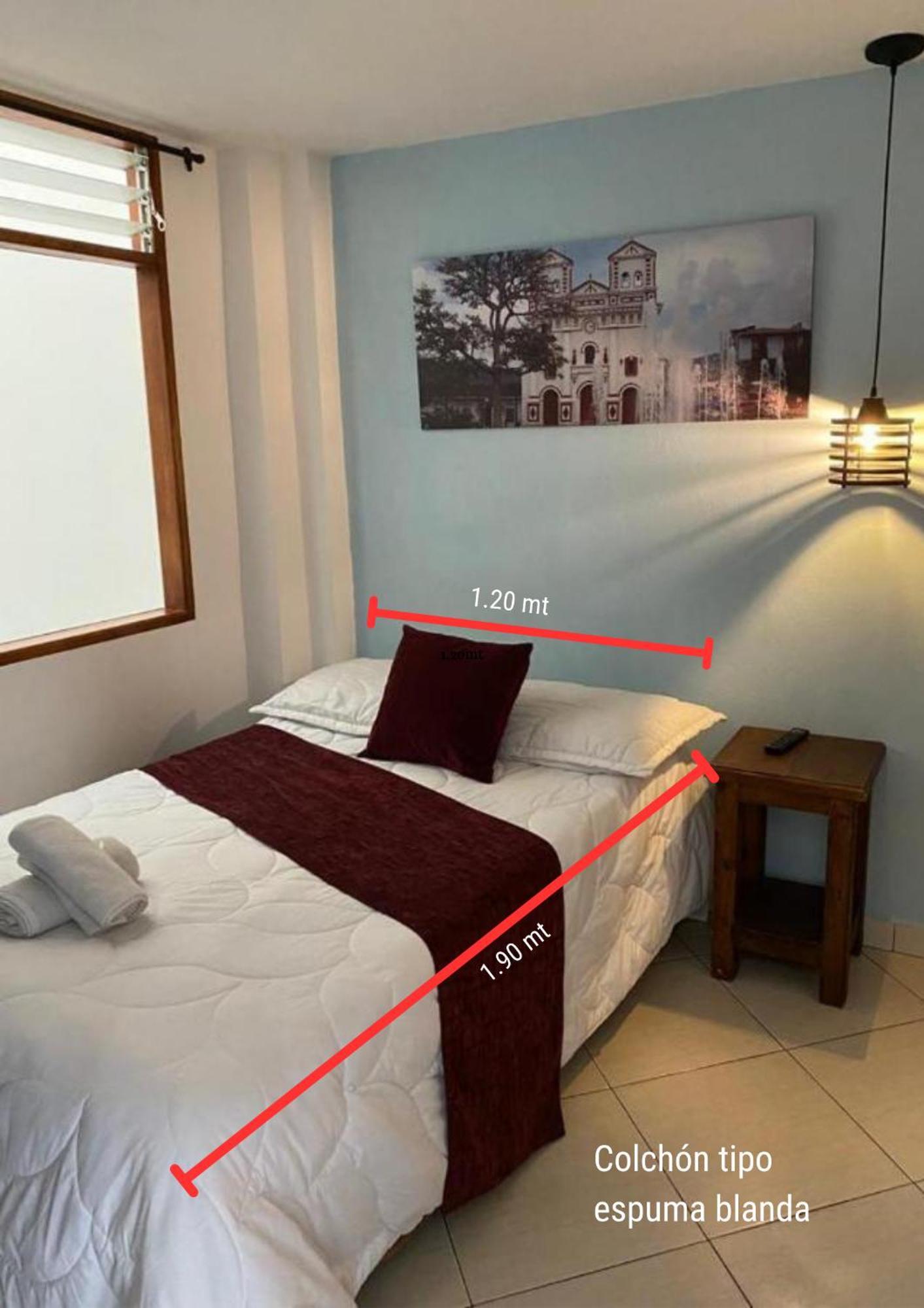 Hostel-Affordable Rooms With Private Bathroom San Juan Guatapé Buitenkant foto